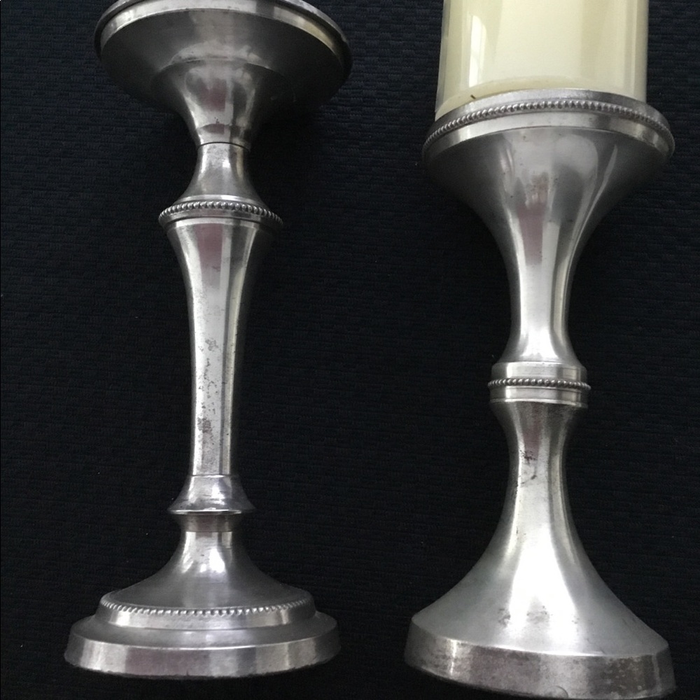 Candle pillars